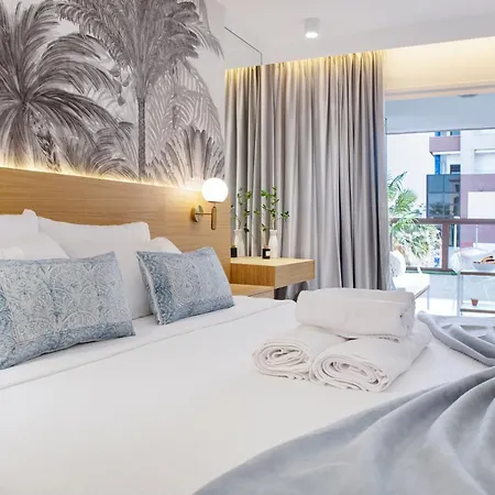 Tms Andorra Luxury Aparthotel, Americas, Pool&beach Apart-hotel Playa de las Americas (Tenerife)